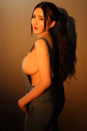 日日狠狠久久偷偷色综合95_午夜激情
