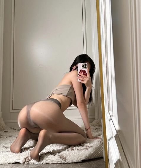 美女色哟哟_4K手机免费观看完整