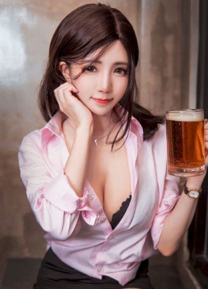 精产国品一区二三产品_十万网红美女美酱