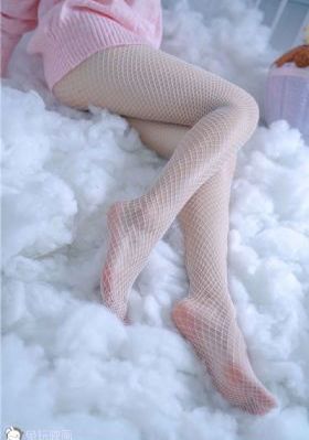 校花扒开腿让我桶个够揉个够_超清超清免费观看